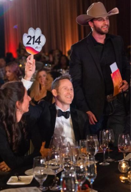 charity auction